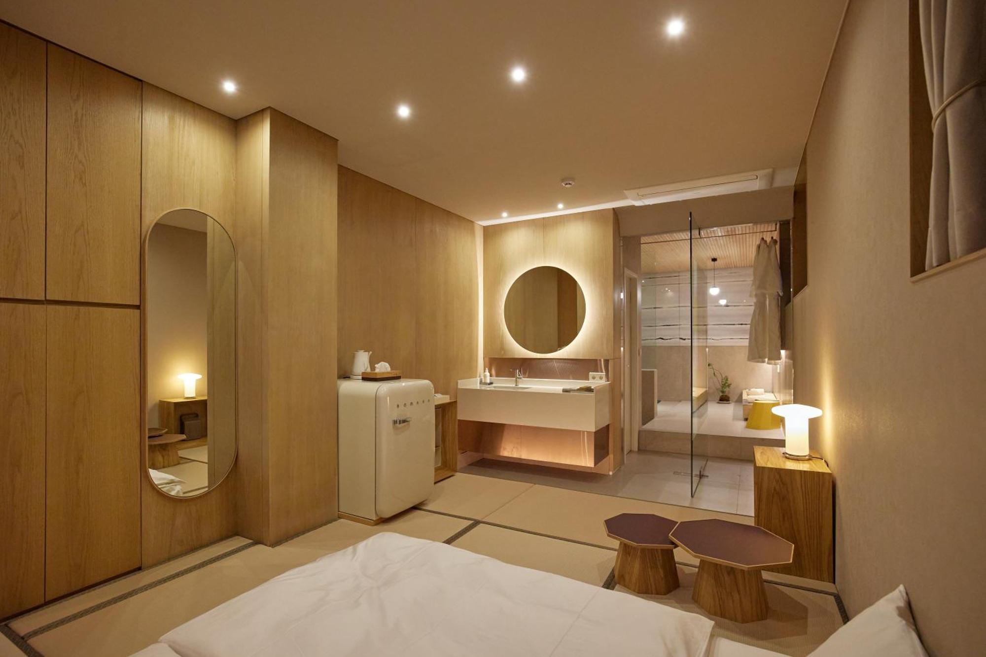 גייאונגג'ו Pbr7 Hotel Unusual Stay מראה חיצוני תמונה